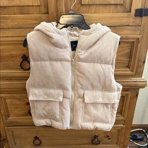 Love Tree Beige Hooded Vest
